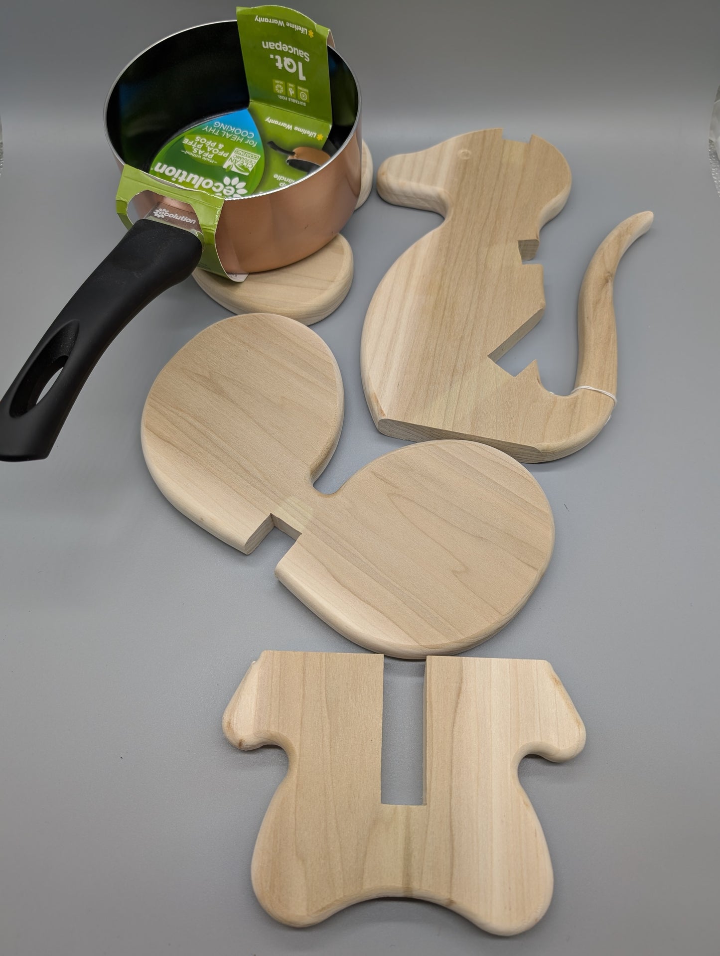 Wooden Kitchen Mouse